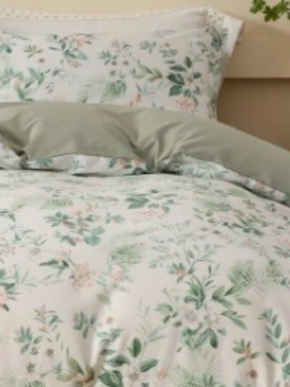 Qaite includes duvet